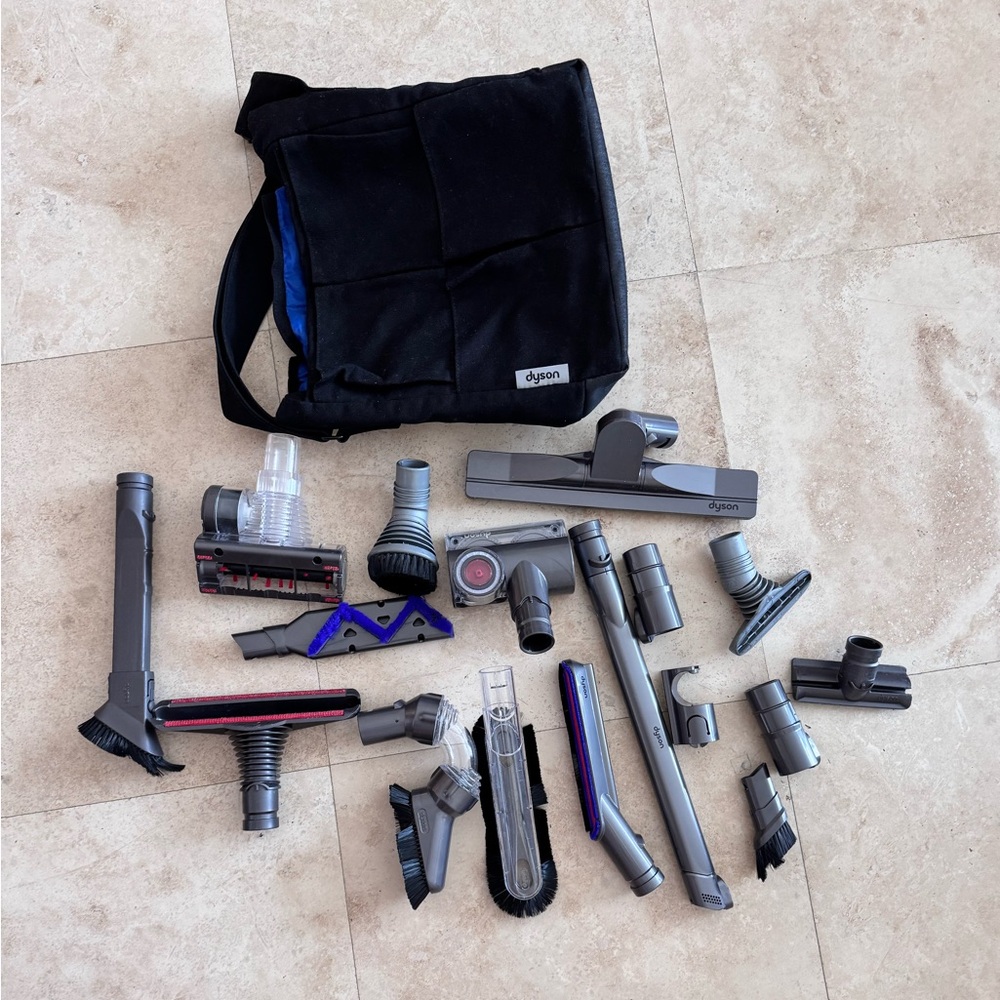 Dyson vacuum cleaner accessories and Dyson bag SOLD